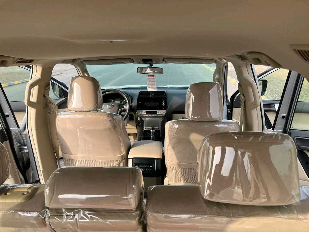 TOYOTA Prado 2023