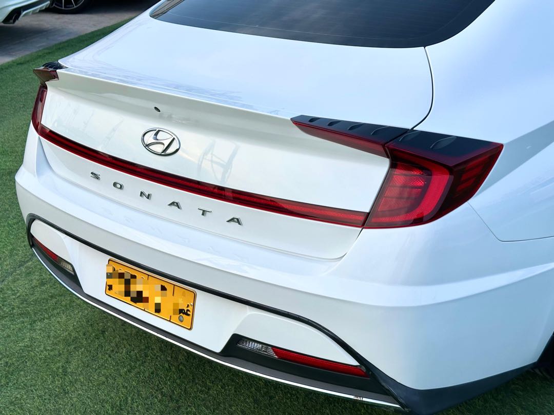 Car Image 2020 HYUNDAI SONATA SE