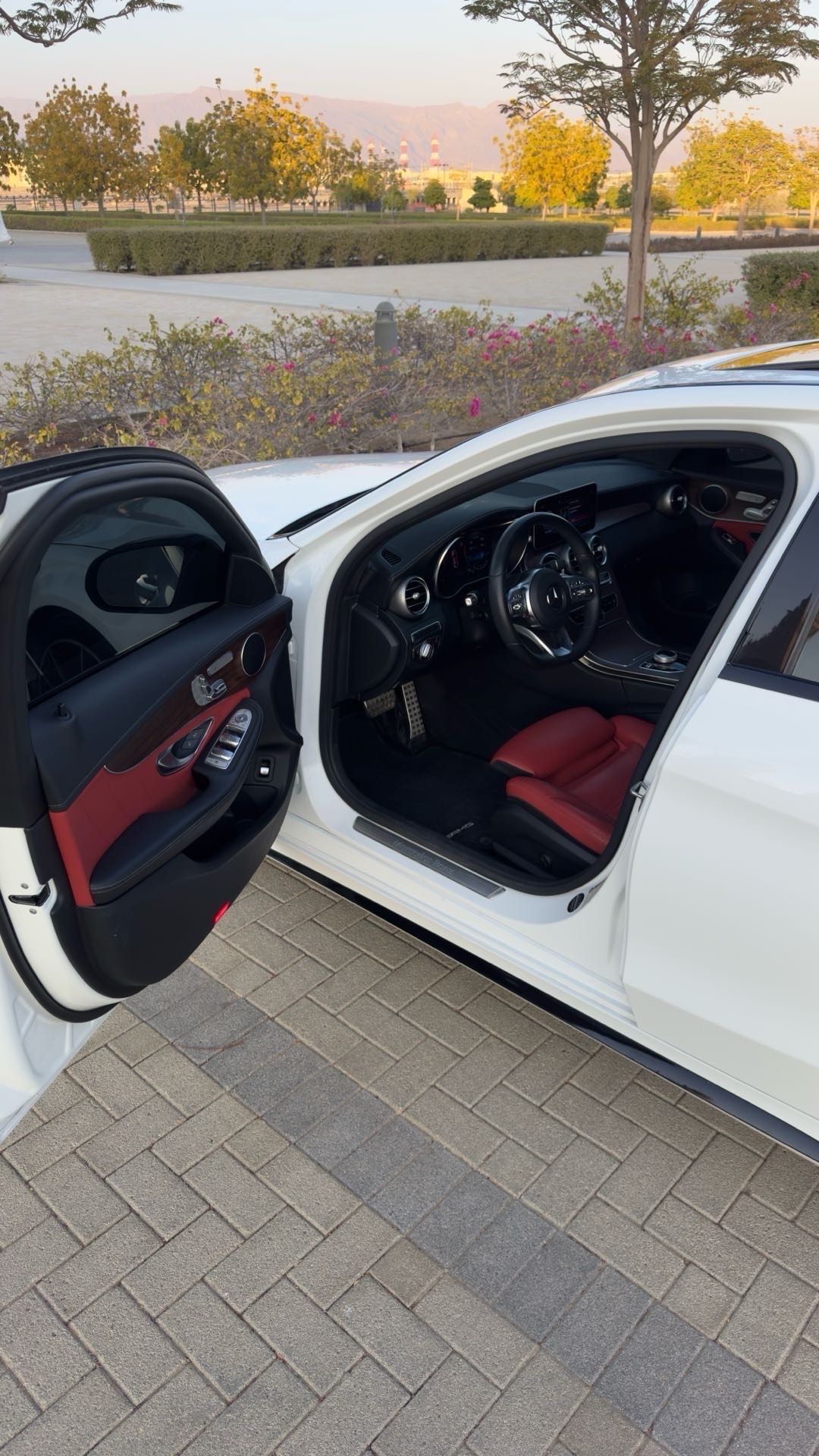 Car Image 2020 MERCEDES C Class 300