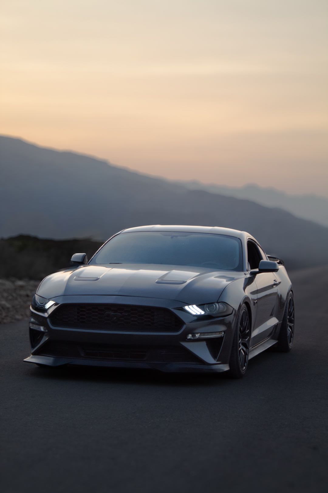 Car Image 2018 FORD MUSTANG GT