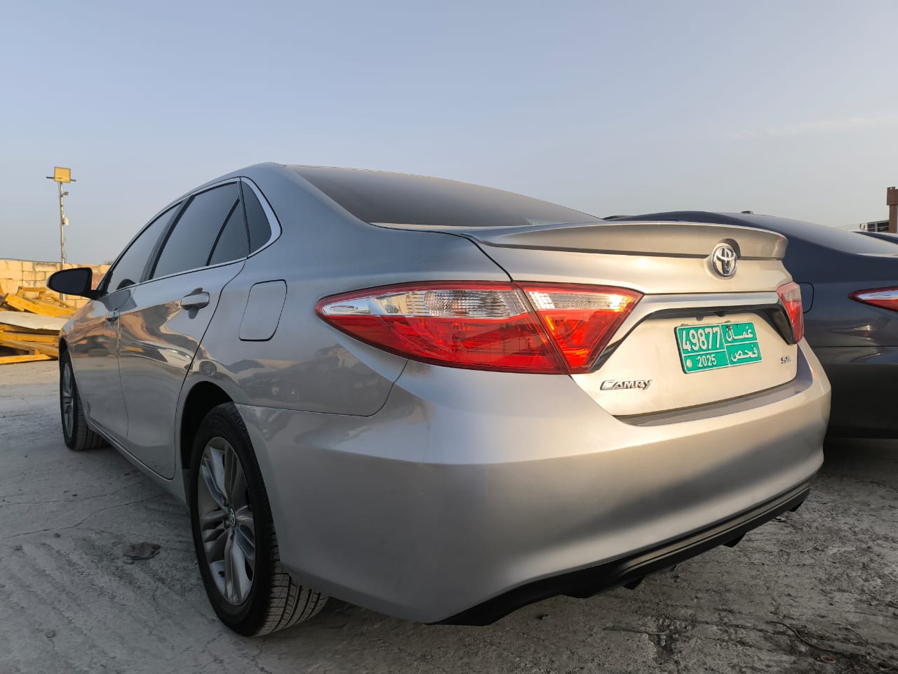 Car Image 2017 TOYOTA CAMRY SE