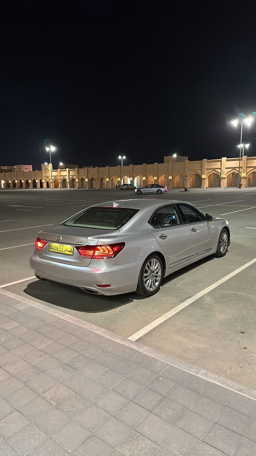 Car Image 2017 LEXUS LS 460