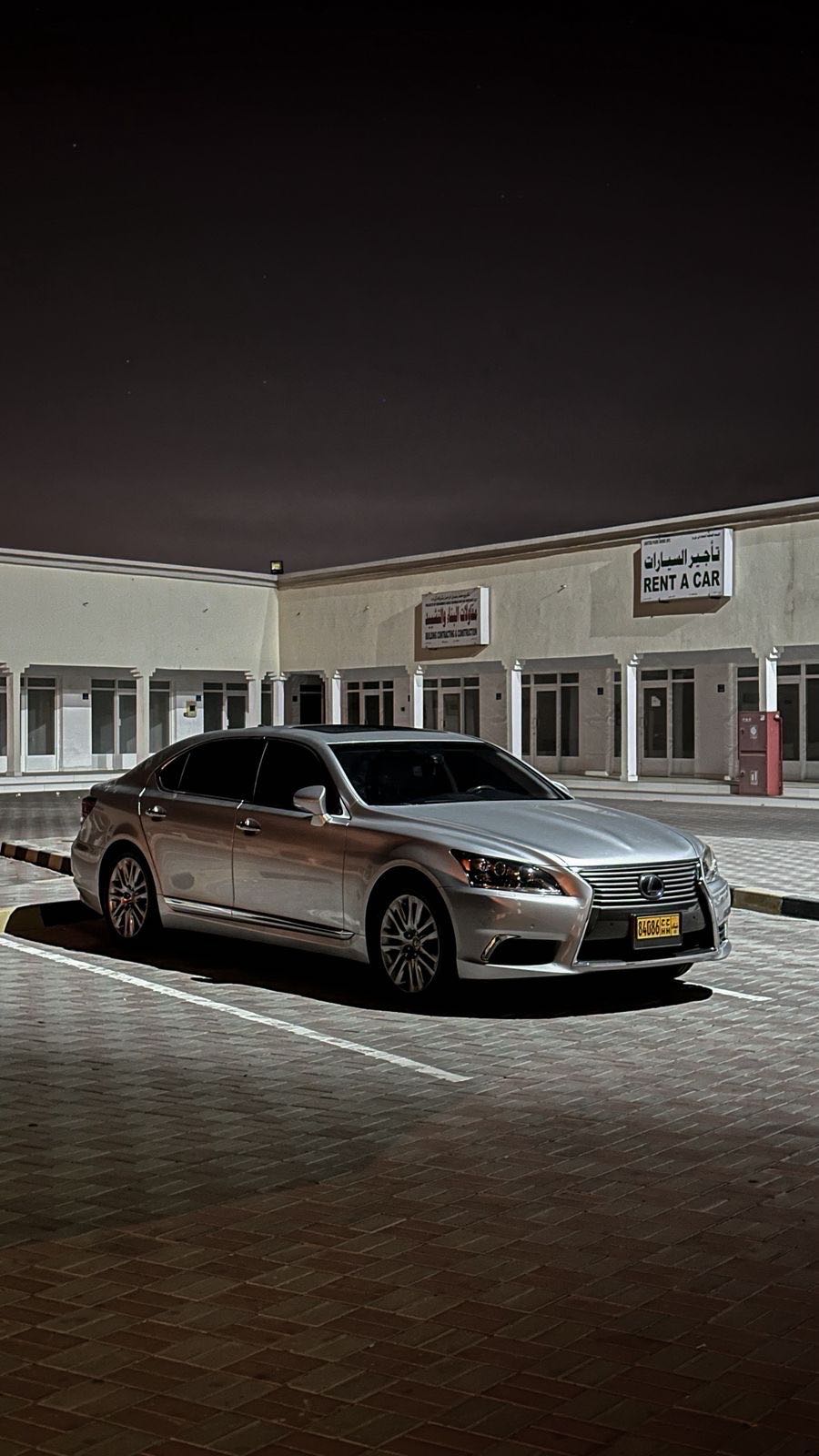 Car Image 2017 LEXUS LS 460