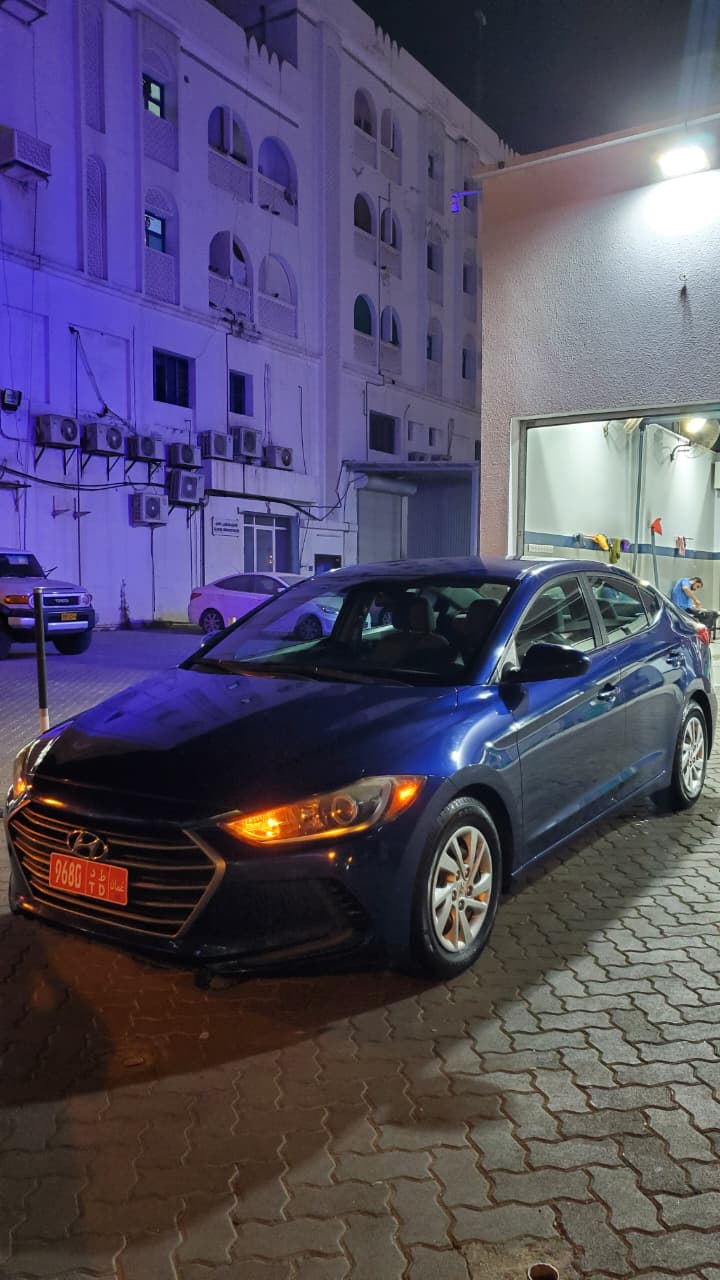 HYUNDAI ELANTRA 2025