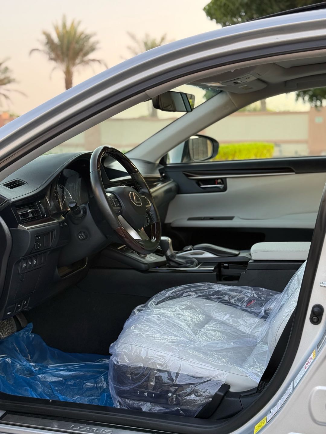 Car Image 2018 LEXUS ES 350