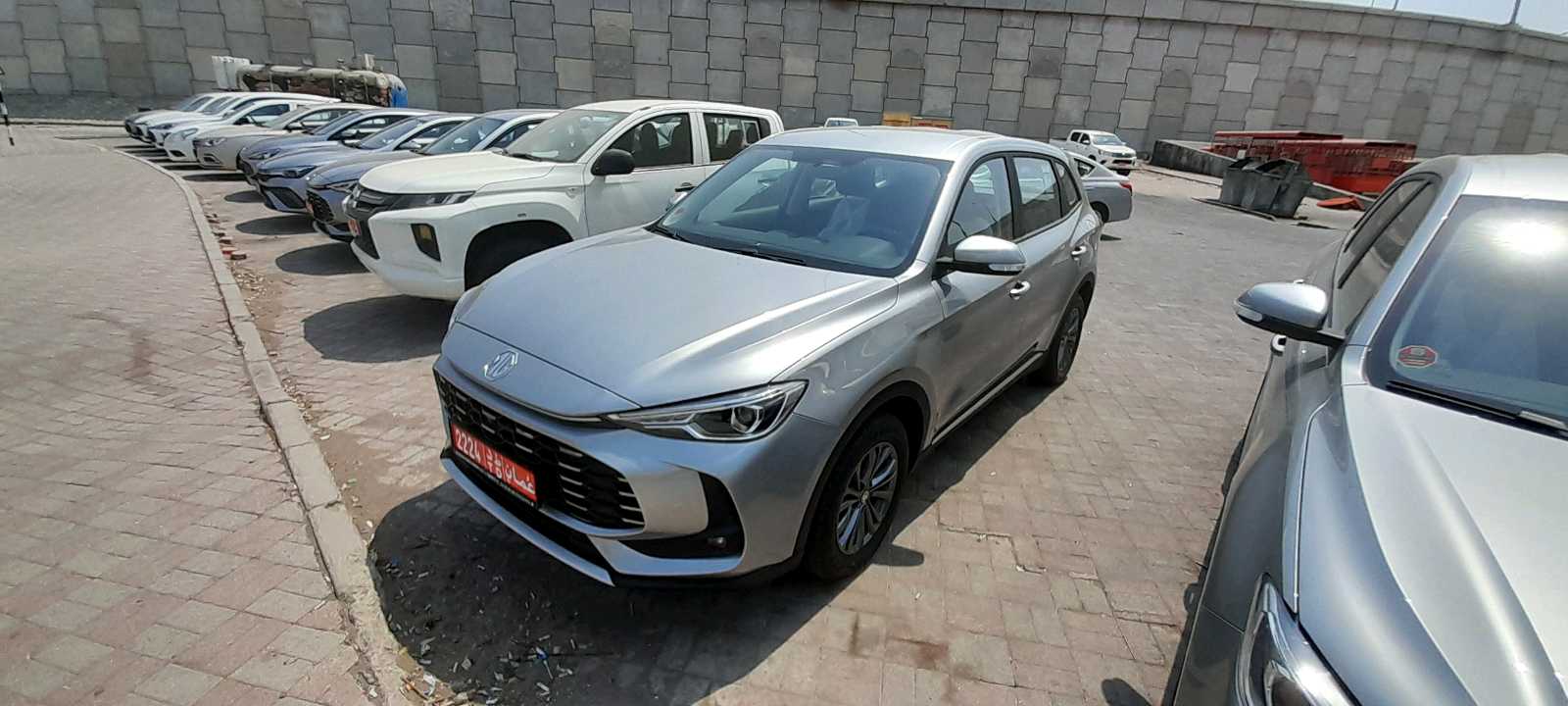 أم جي RX9 2025