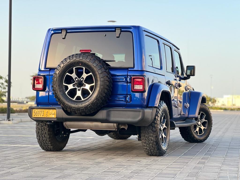 Car Image 2018 JEEP WRANGLER Unlimited