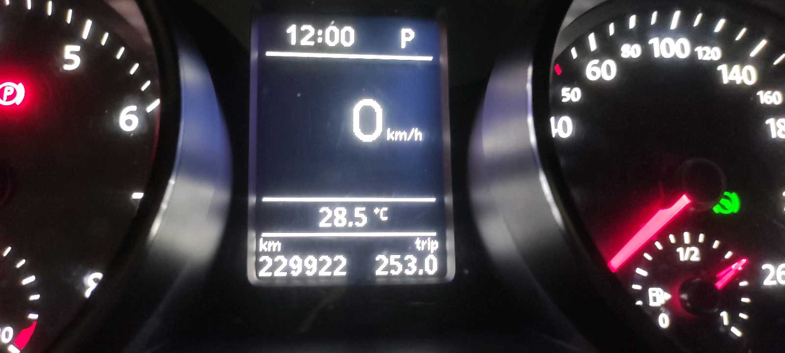 Car Image 2016 VOLKSWAGEN JETTA 