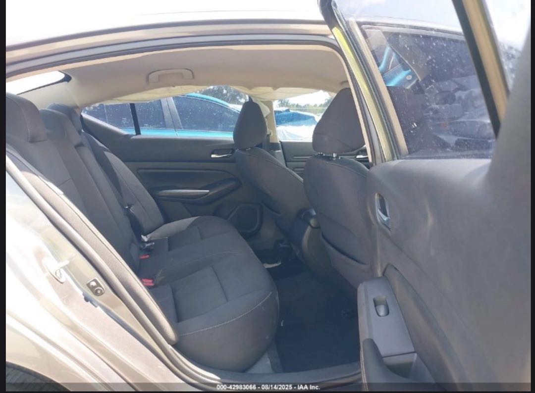 Car Image 2019 NISSAN ALTIMA