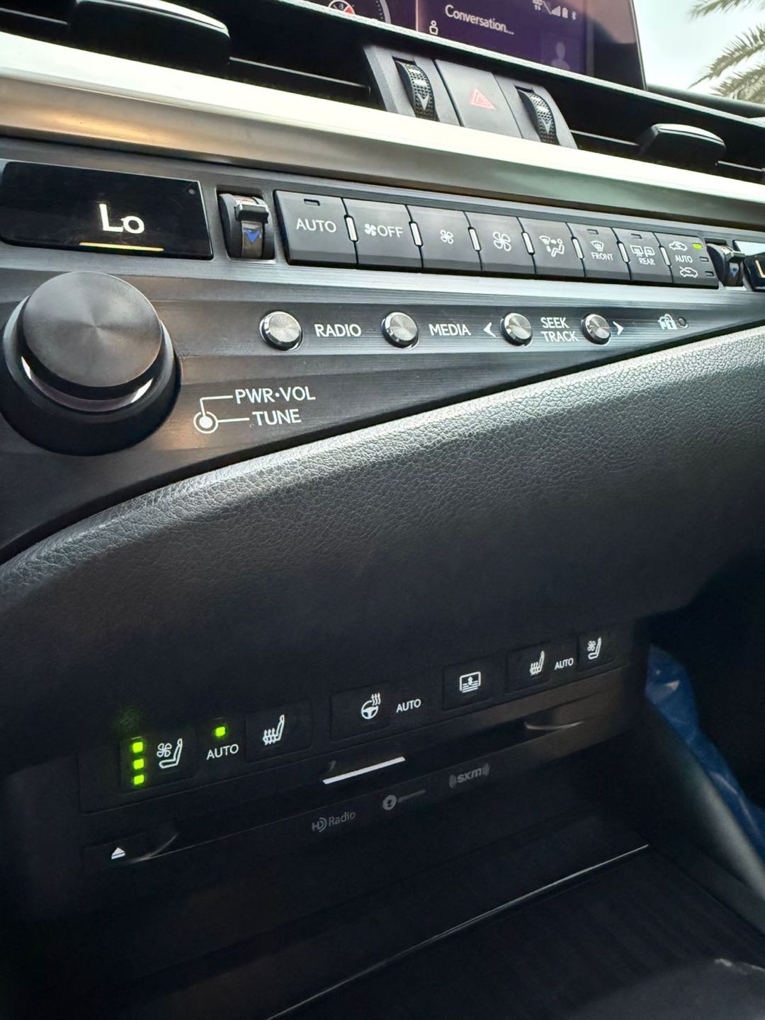 Car Image 2019 LEXUS ES 350