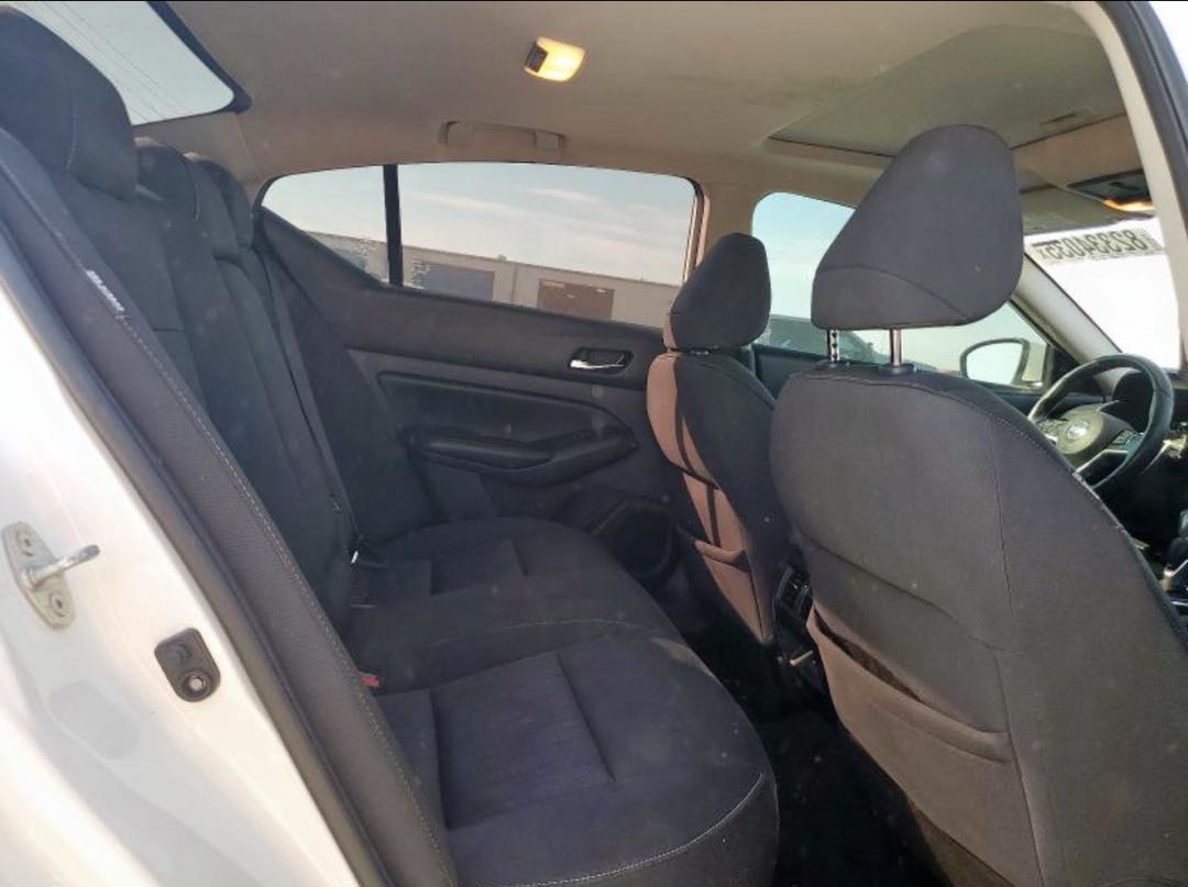 Car Image 2019 NISSAN ALTIMA