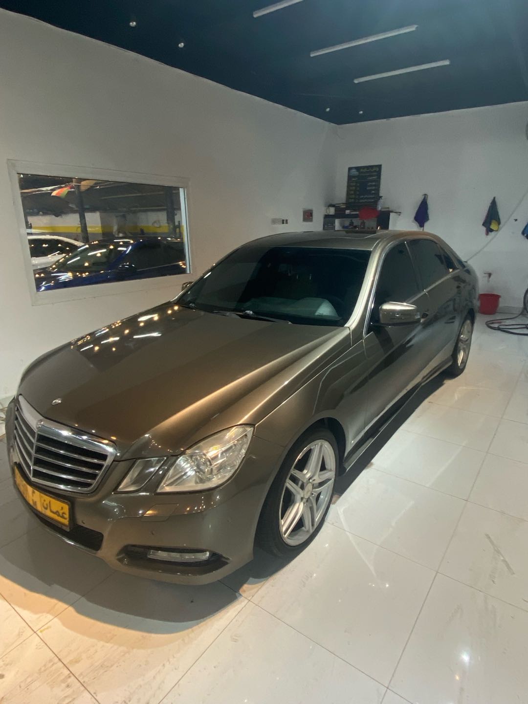 Car Image 2011 MERCEDES E Class 350