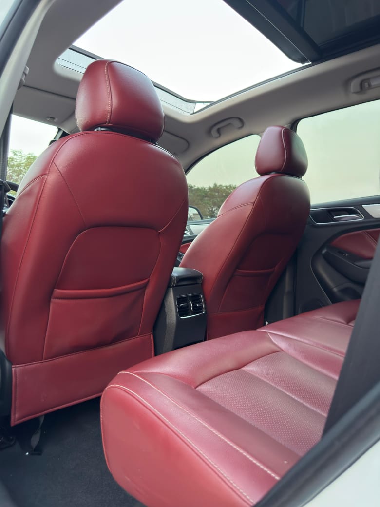 Car Image 2020 MG RX5 