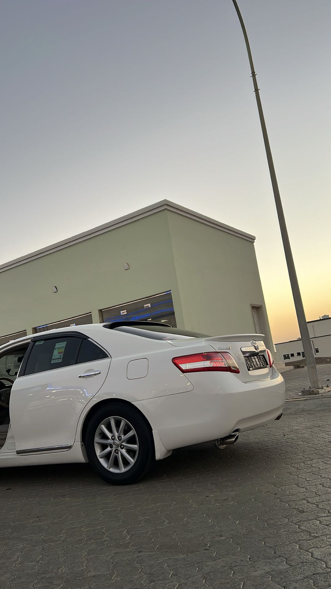 Car Image 2008 TOYOTA CAMRY XLE