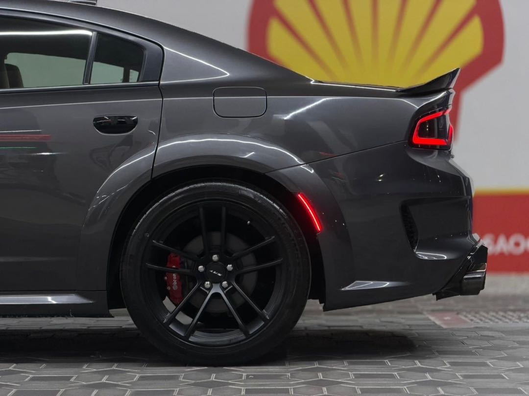 Car Image 2018 DODGE CHARGER R/T