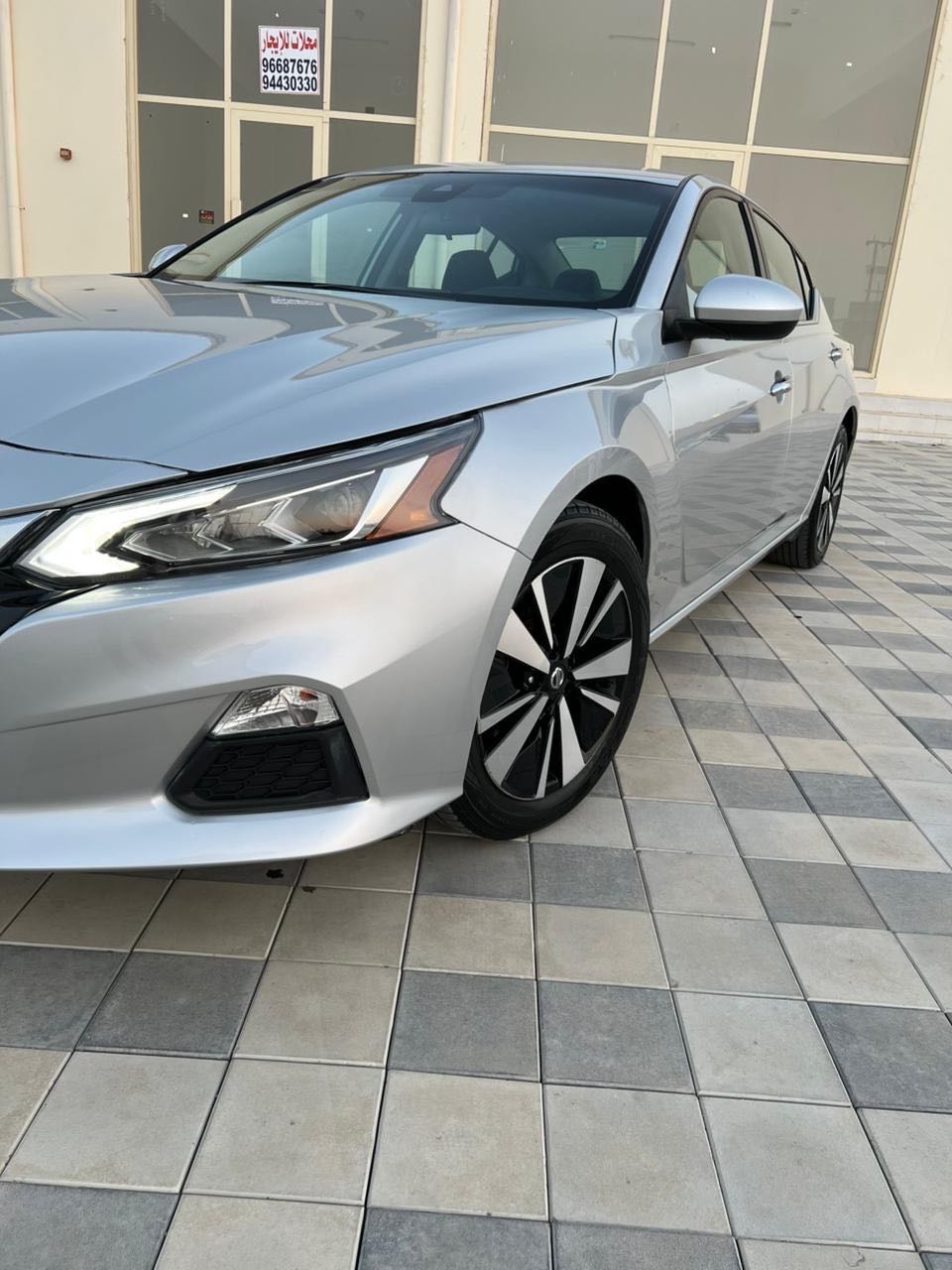 Car Image 2021 NISSAN ALTIMA SV