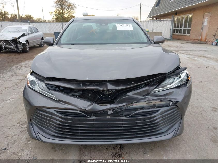Car Image 2019 TOYOTA CAMRY
