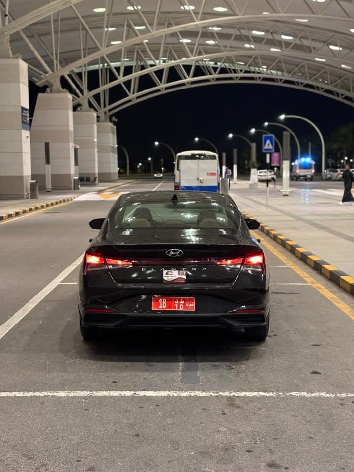 HYUNDAI ELANTRA 2022