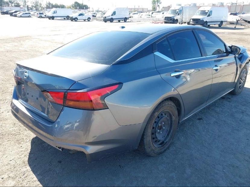 Car Image 2020 NISSAN ALTIMA
