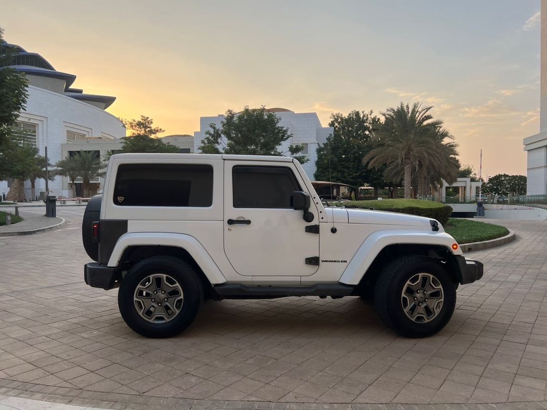 Car Image 2013 JEEP WRANGLER Sport 