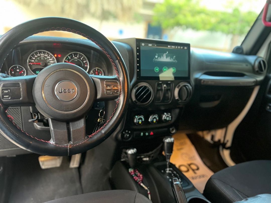 Car Image 2013 JEEP WRANGLER Sport 