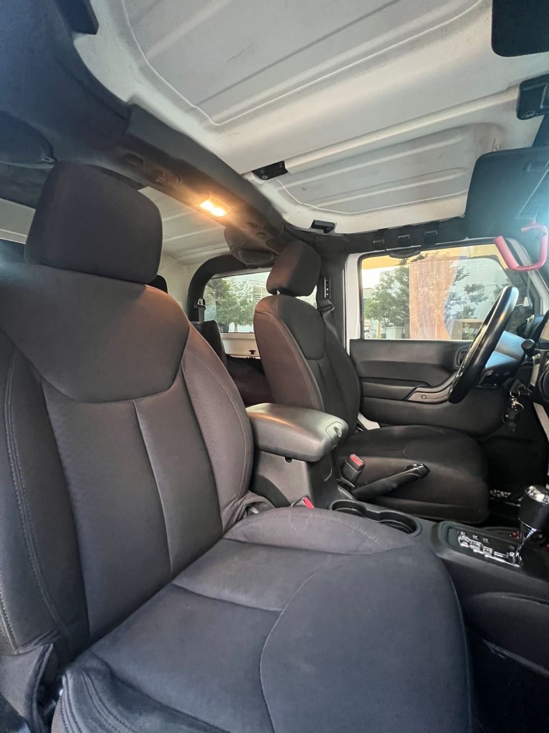 Car Image 2013 JEEP WRANGLER Sport 