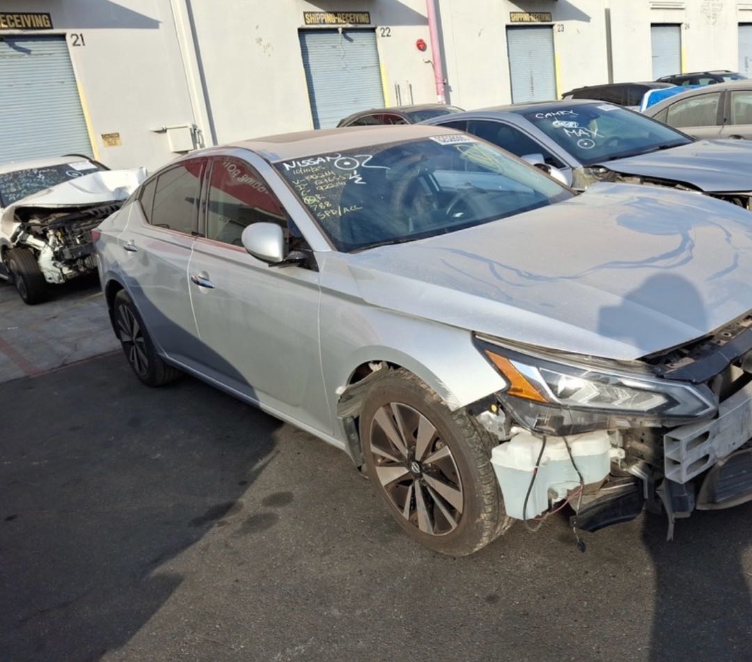Car Image 2019 NISSAN ALTIMA