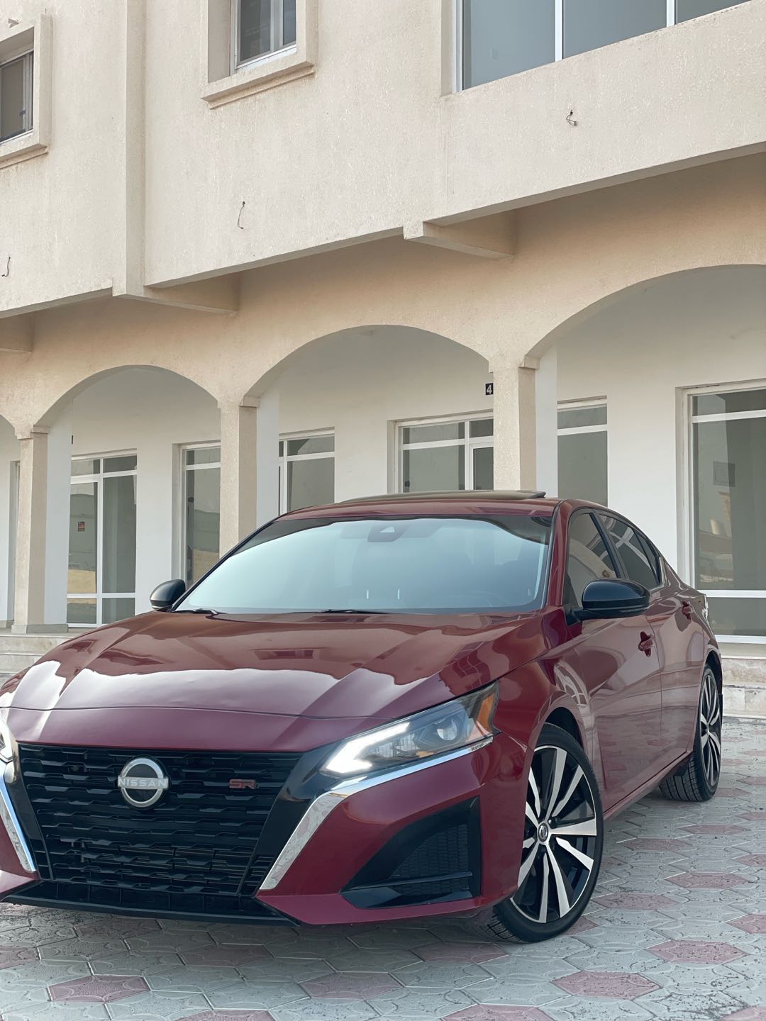 NISSAN ALTIMA SR 2020