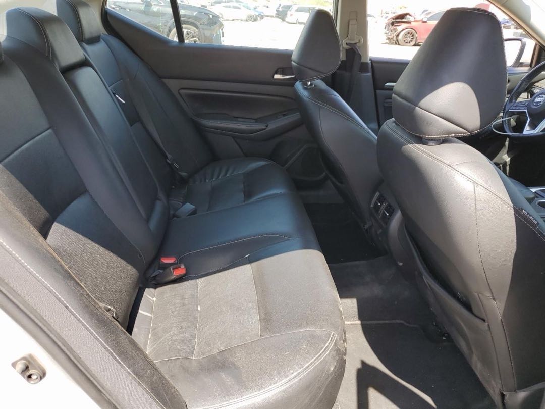 Car Image 2019 NISSAN ALTIMA