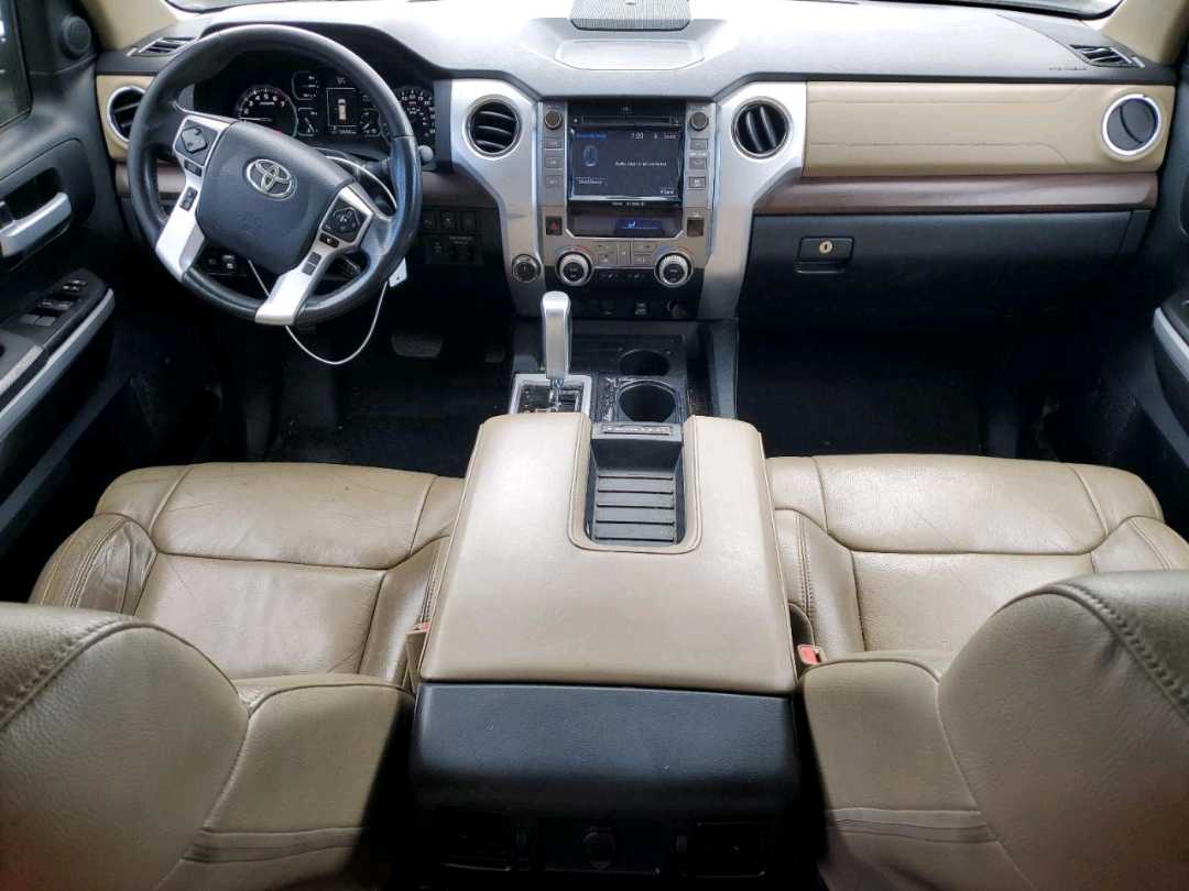 Car Image 2018 TOYOTA TUNDRA