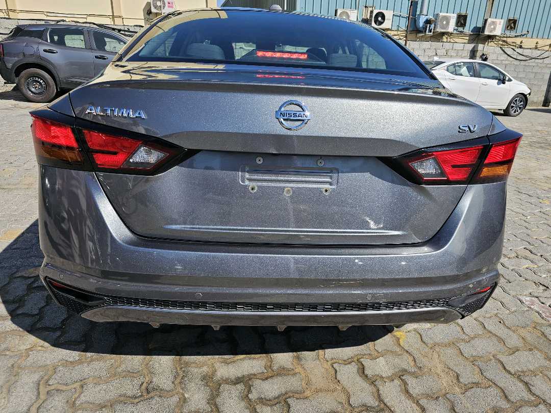 Car Image 2021 NISSAN ALTIMA