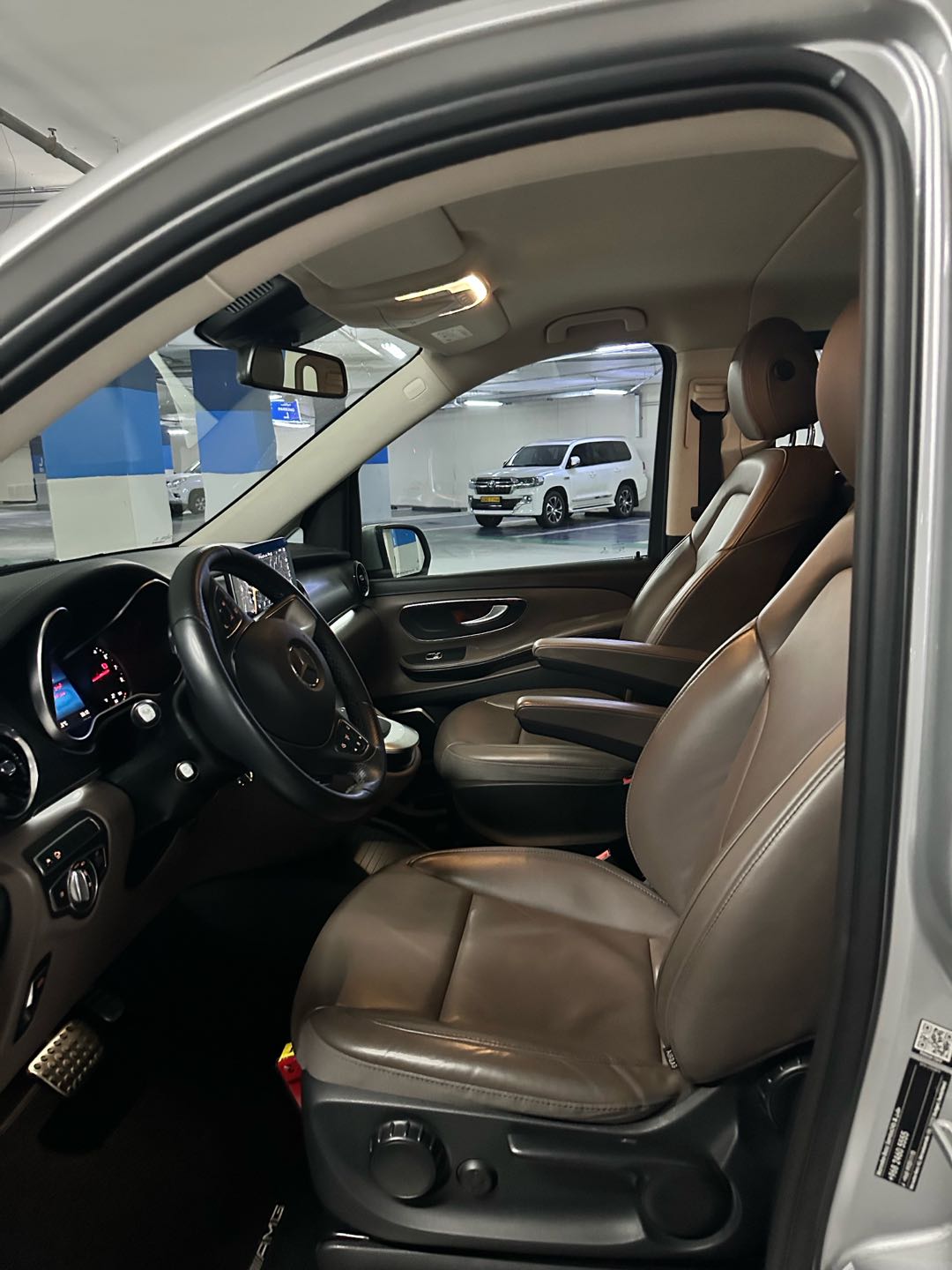 MERCEDES Viano 2023