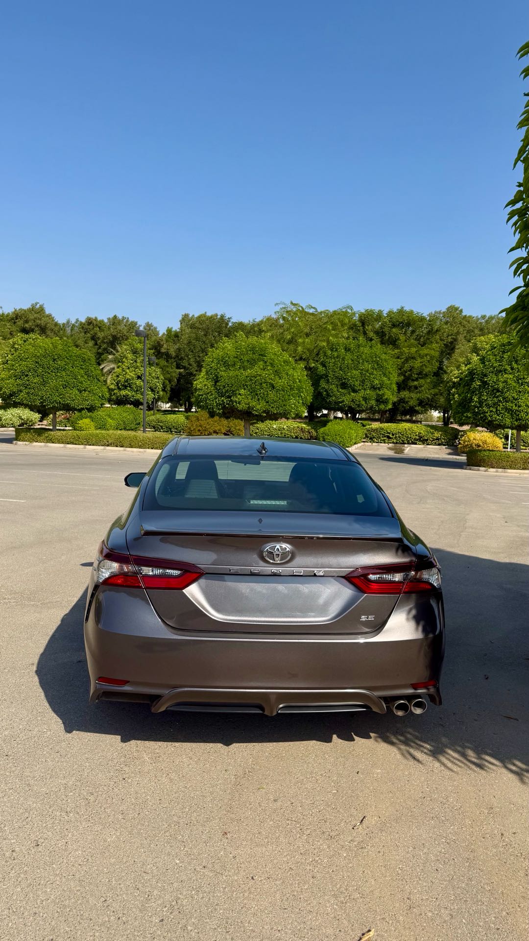 Car Image 2021 TOYOTA CAMRY SE