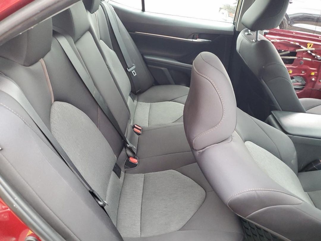 Car Image 2018 TOYOTA CAMRY