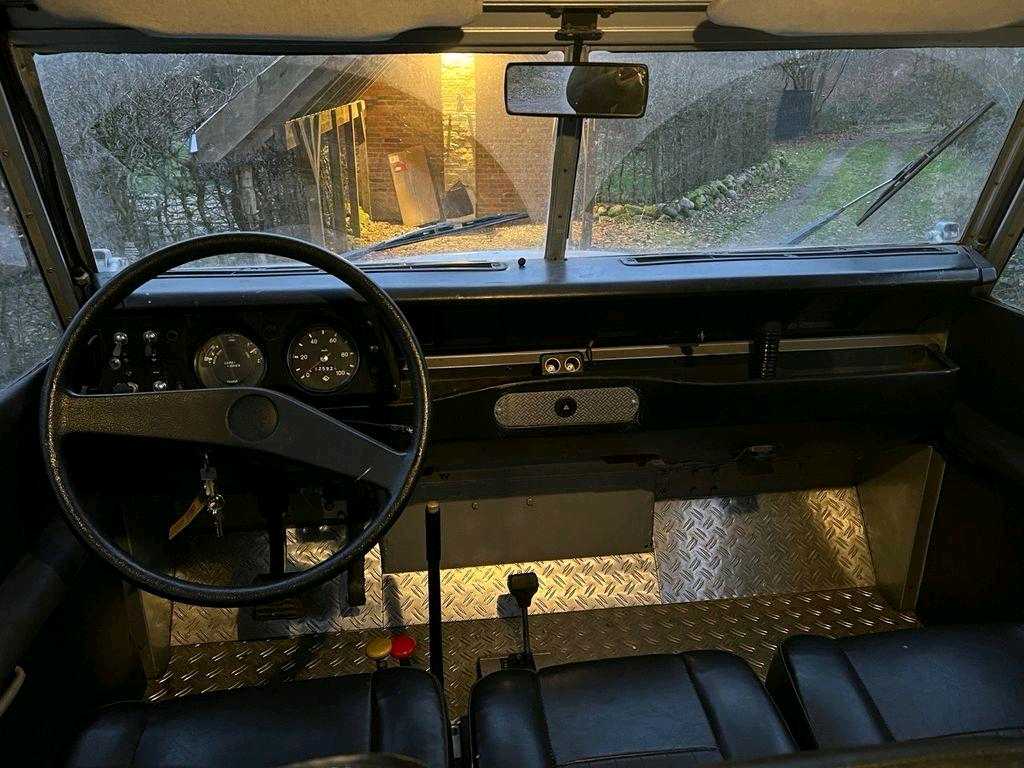 Car Image 1978 LAND ROVER DEFENDER 