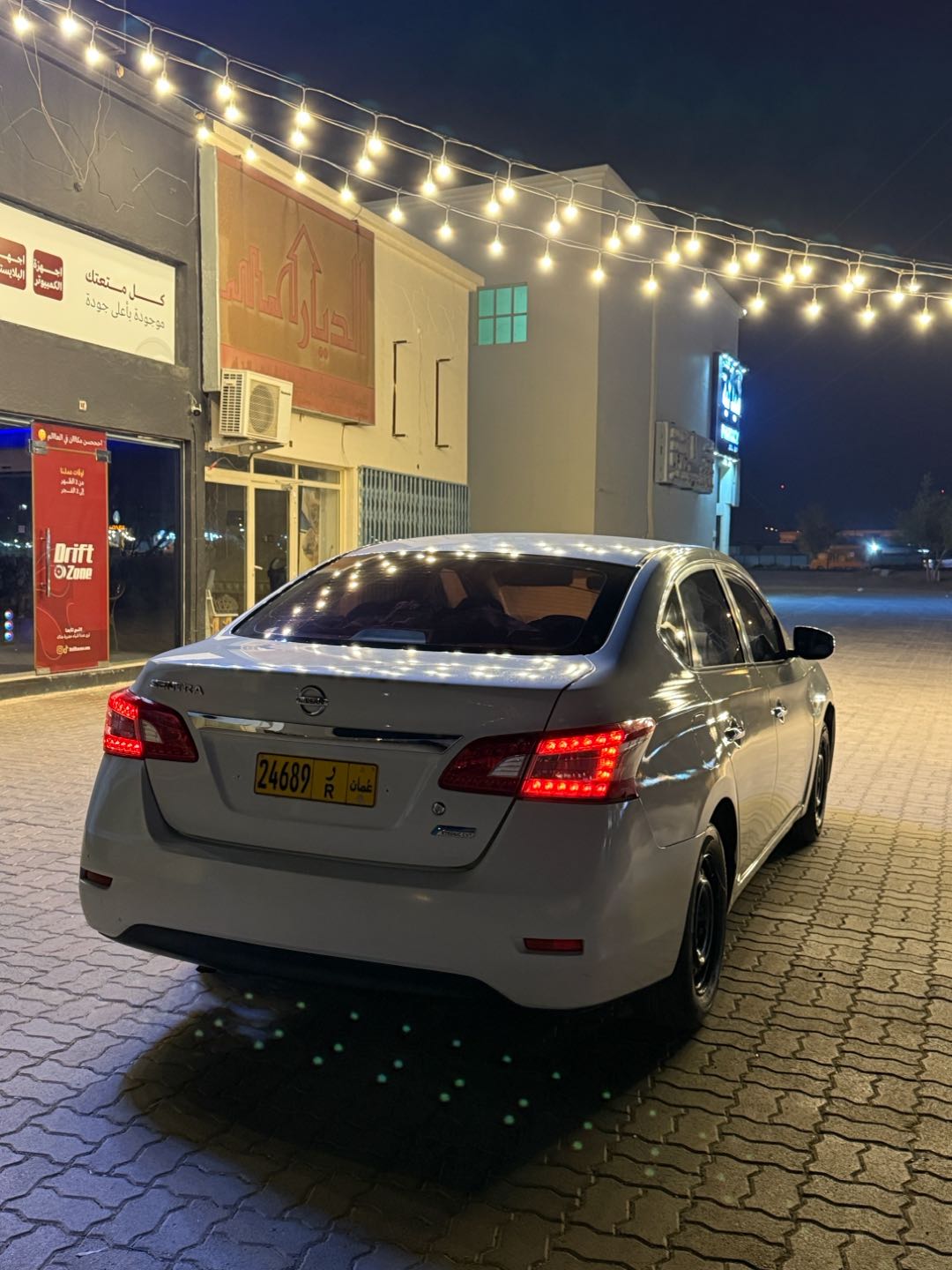 Car Image 2017 NISSAN SENTRA S