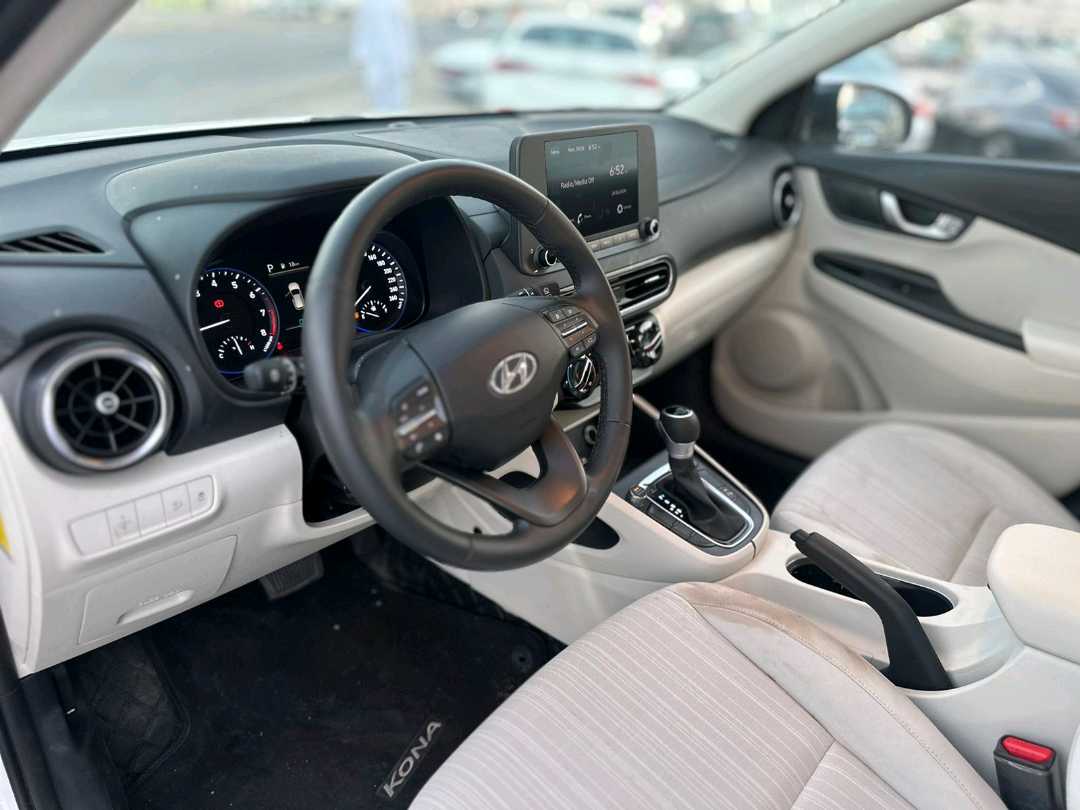 HYUNDAI KONA 2024