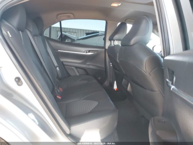Car Image 2021 TOYOTA CAMRY