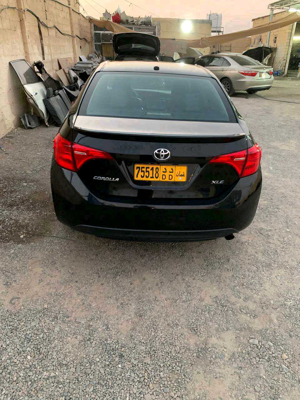 Car Image 2017 TOYOTA COROLLA LE