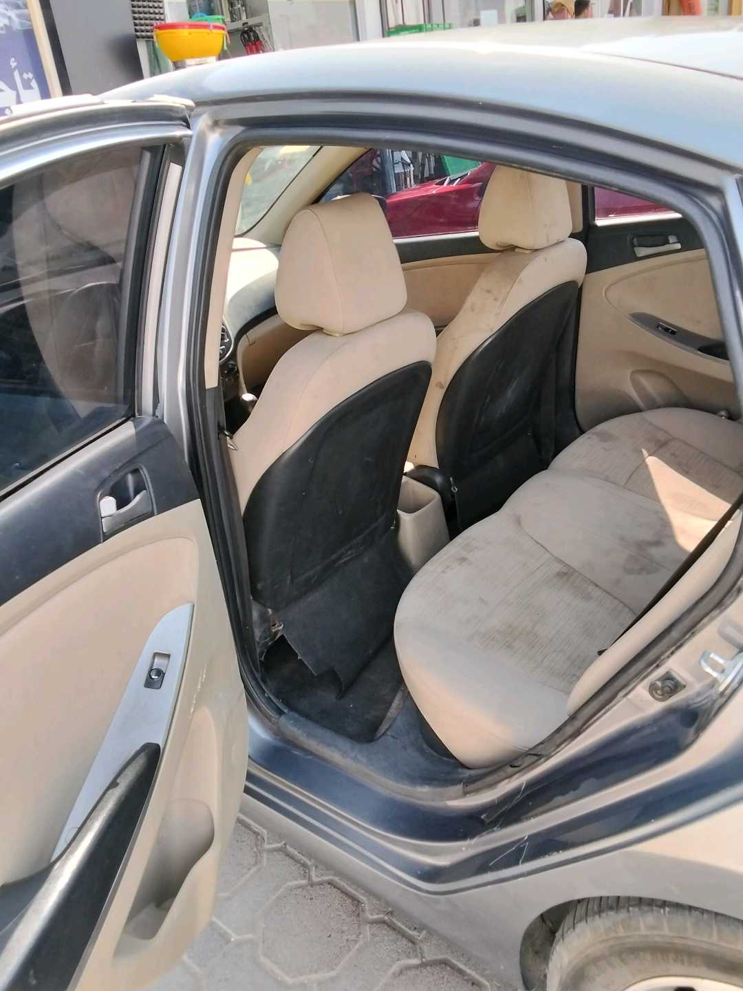 HYUNDAI ACCENT 2017