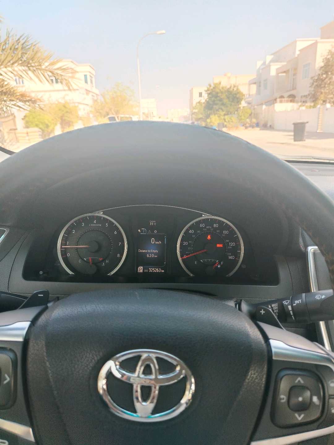 Car Image 2017 TOYOTA CAMRY SE