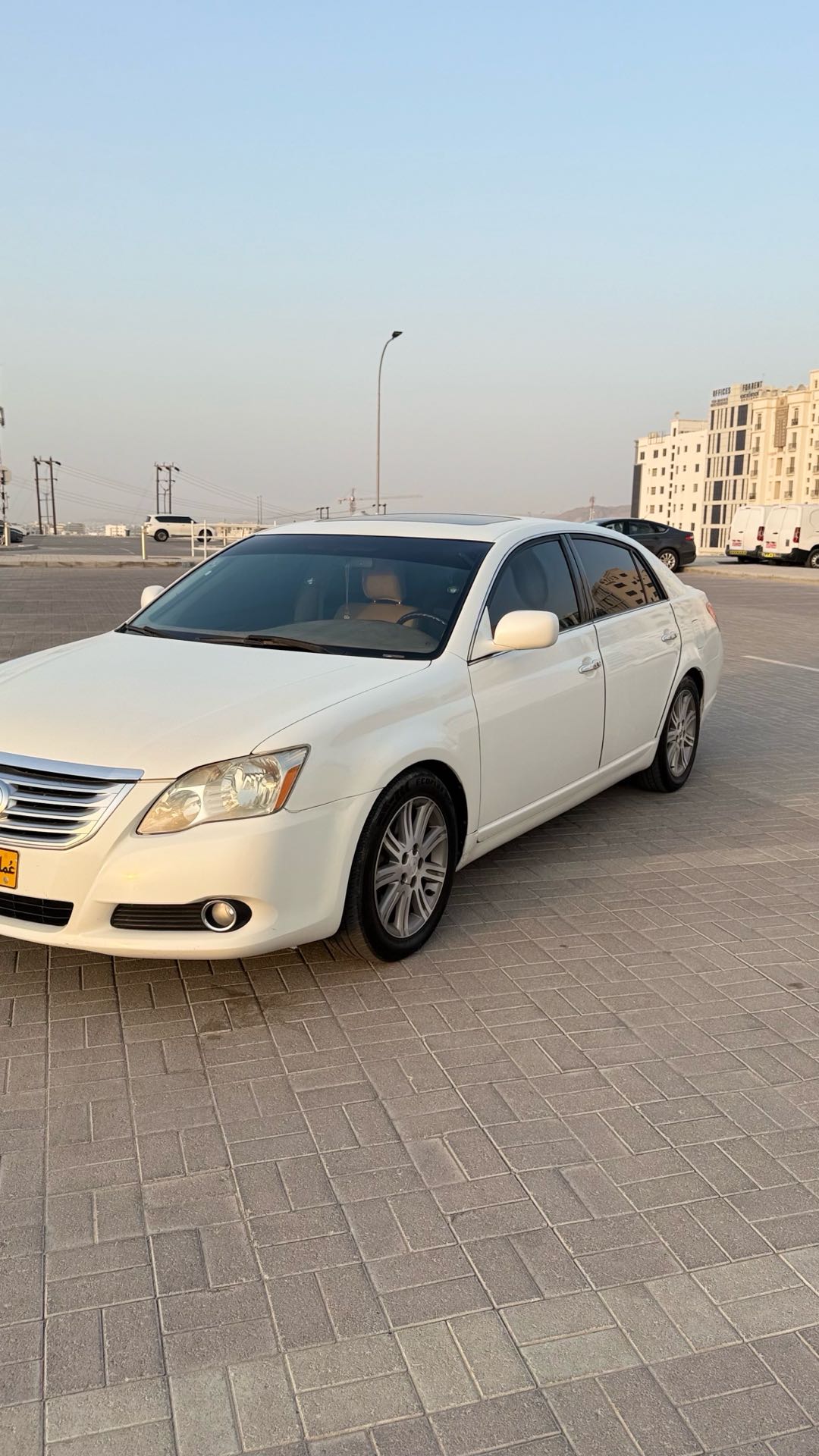 Car Image 2008 TOYOTA AVALON LIMITED
