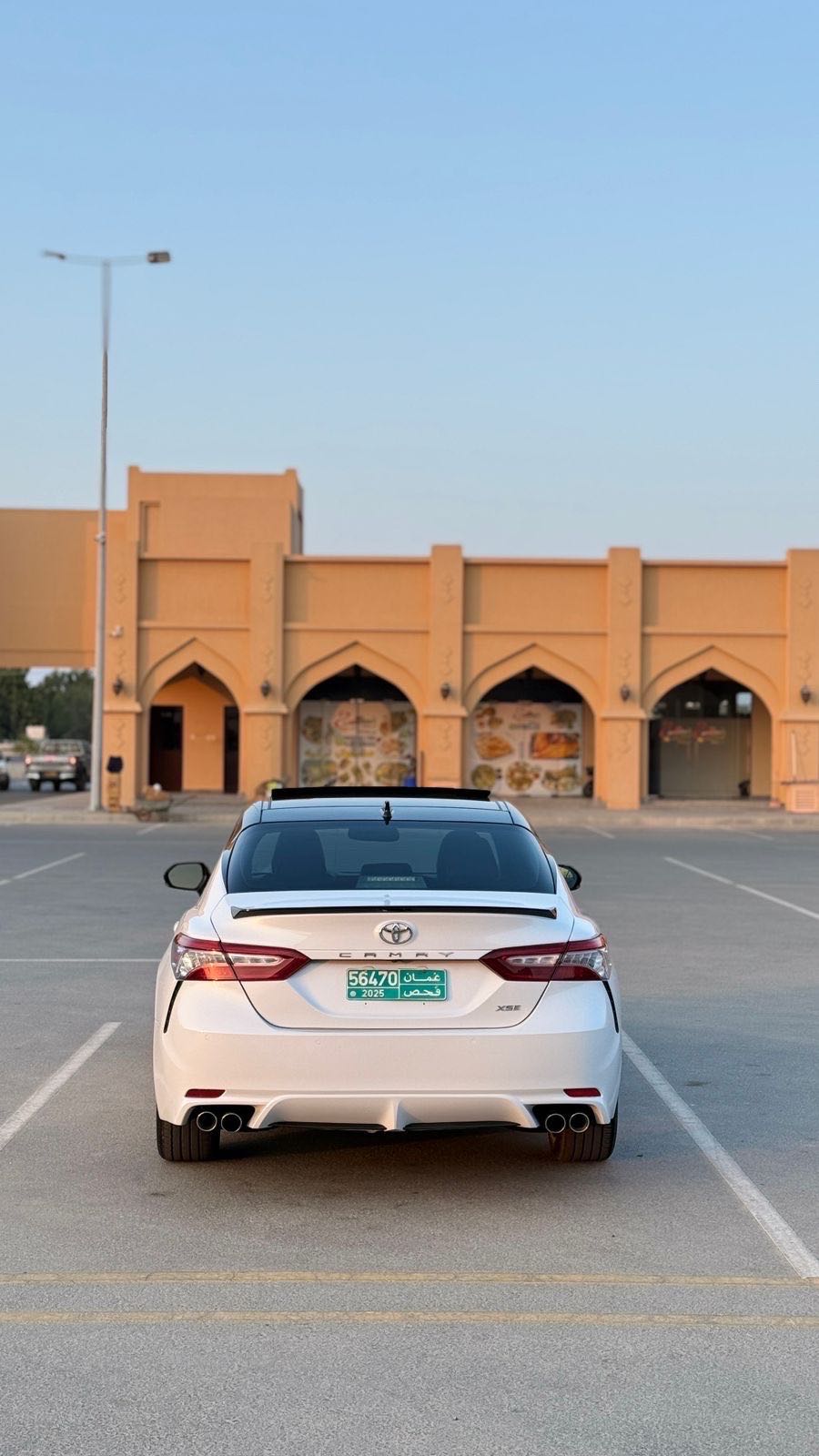 Car Image 2018 TOYOTA CAMRY XSE