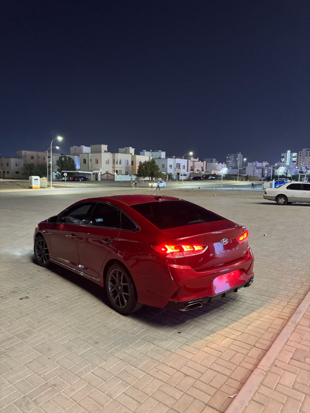 Car Image 2018 HYUNDAI SONATA SPORT