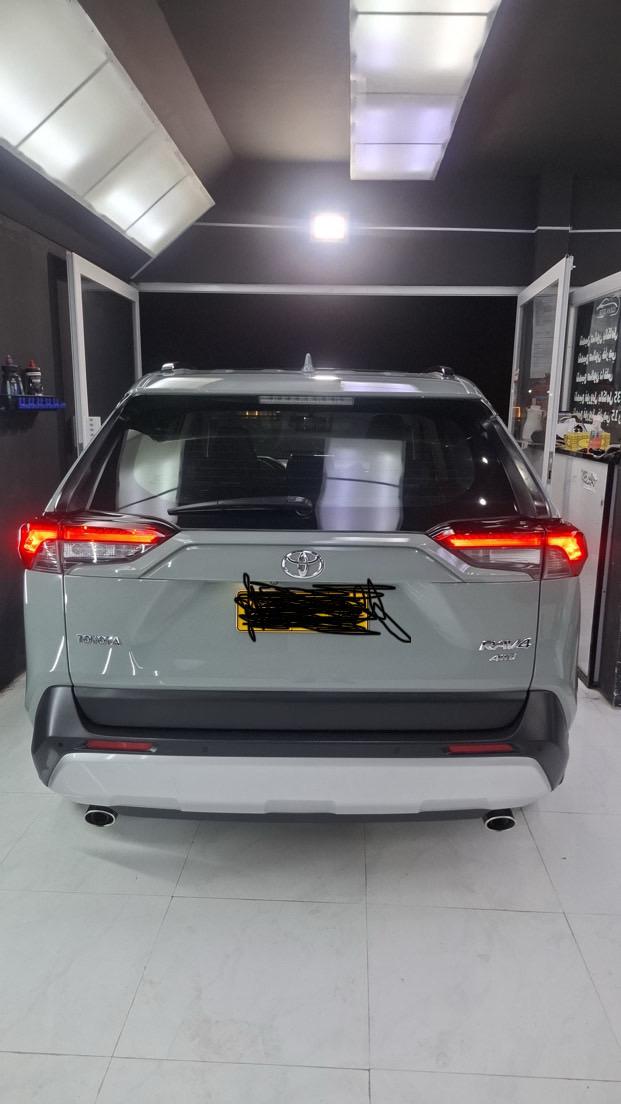 Car Image 2019 TOYOTA RAV4 