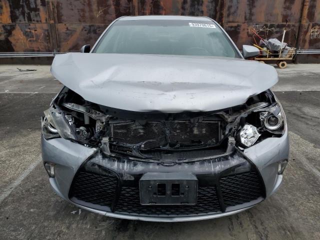 Car Image 2017 TOYOTA CAMRY