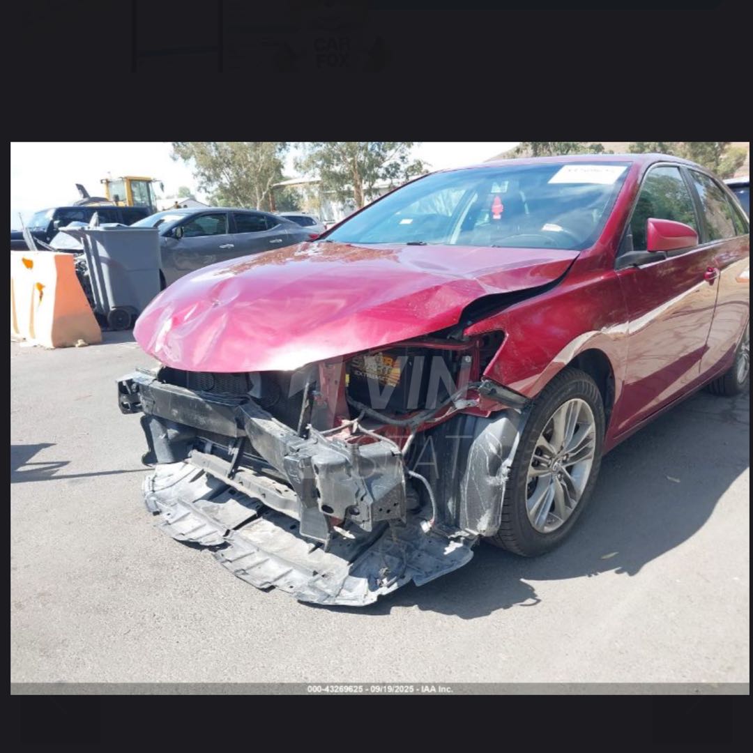 Car Image 2017 TOYOTA CAMRY