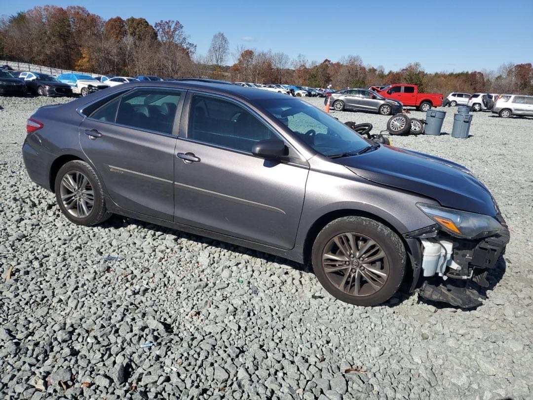 Car Image 2017 TOYOTA CAMRY