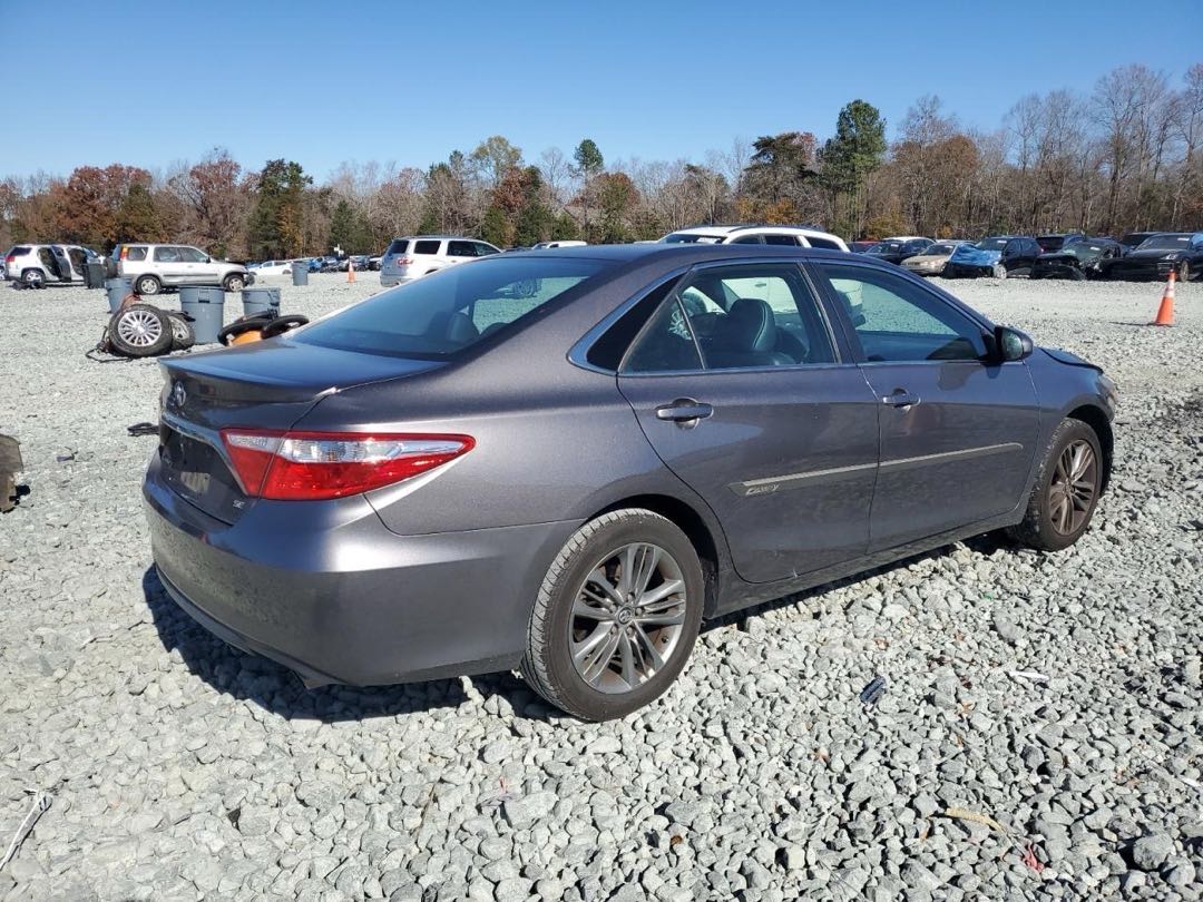 Car Image 2017 TOYOTA CAMRY