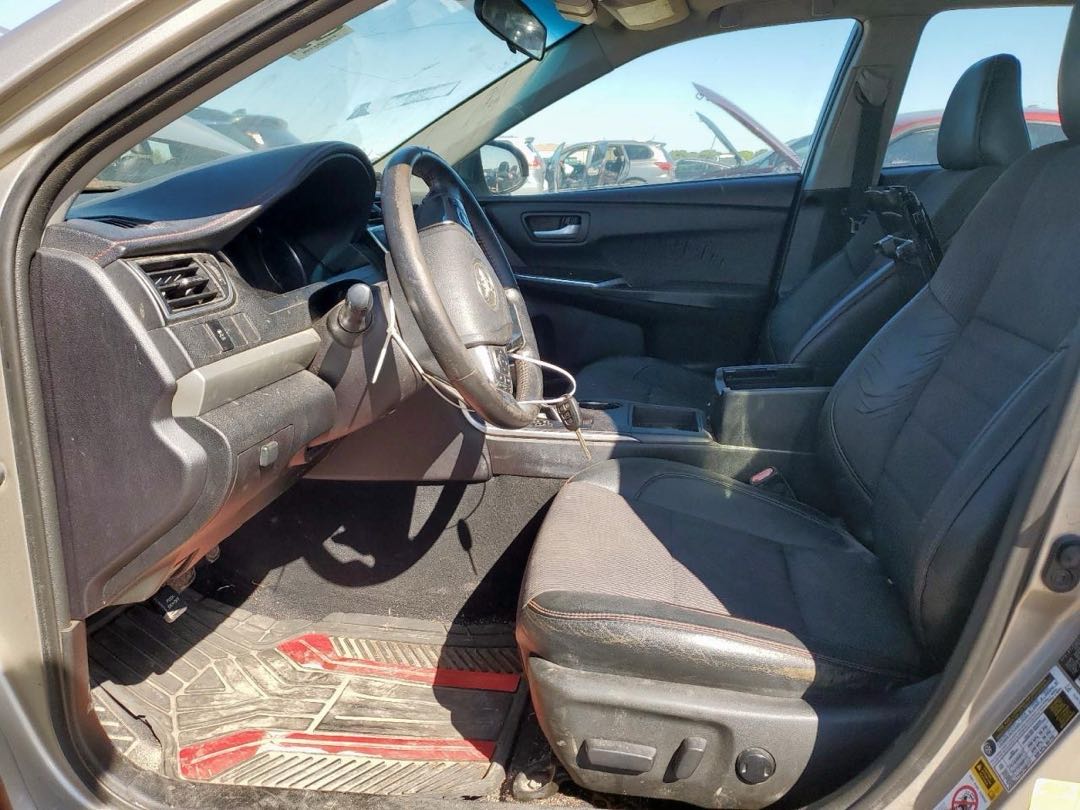 Car Image 2017 TOYOTA CAMRY